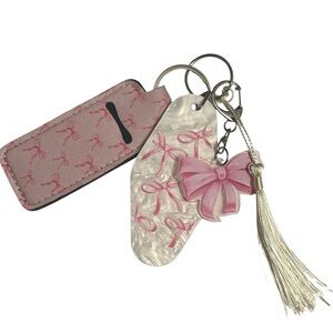 Coquette Bow Print Keychain Set with Pearl Motel Tag